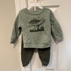 Dino crew outfit